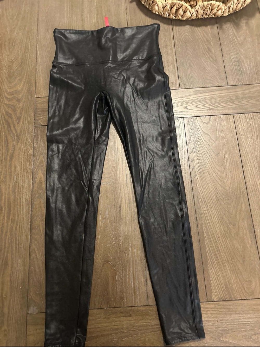 SPANX Black High-Waist Shaping Leggings with Red Tag